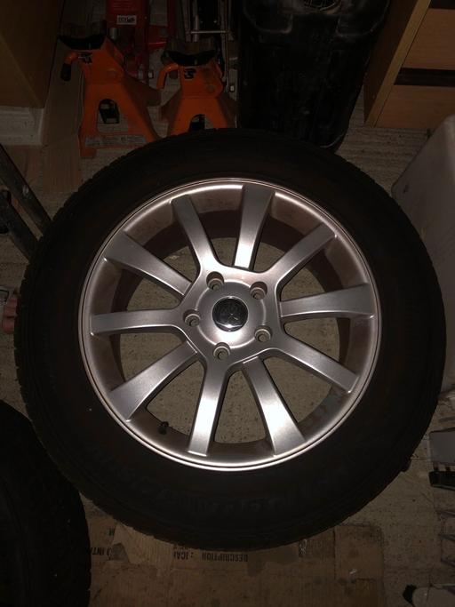 Vehicles Essex Thurrock - Essex - Photos for 19 inch set of alloy wheels @ tyres