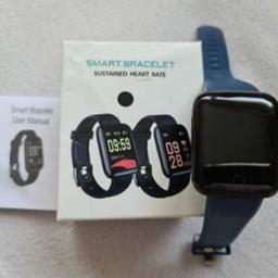 Smart Bracelet
Sustained Heart Rate

Schlaffunktion
Lauffunktion
Herzfrequenz
Temperatur
Message bekommen von Facebook
auf dem Tablet und Handy
installierbar

!!! Das USB Netzteil ist nicht dabei !!!

Versand kostet extra!!!
