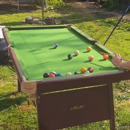 Riley 
pool table,with balls and cues
5ft 10ins length 
3ft wide
only thing missing is the triangle 
collection only