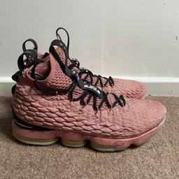 Lebron 15 “Hollywood” colour way 
Excellent condition 
Size 11.5, can fit 11 or 12
Open to offers 
Do not buy for £1