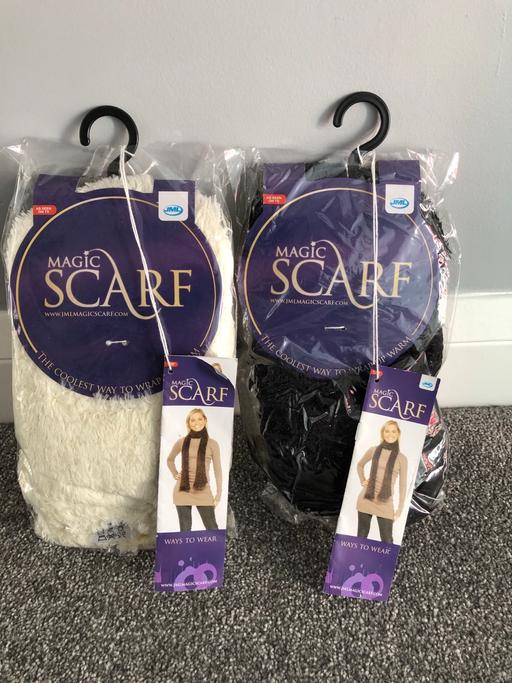 Buy & Sell Warwickshire Nuneaton and Bedworth - Photos for Scarf x 1 Cream/off white