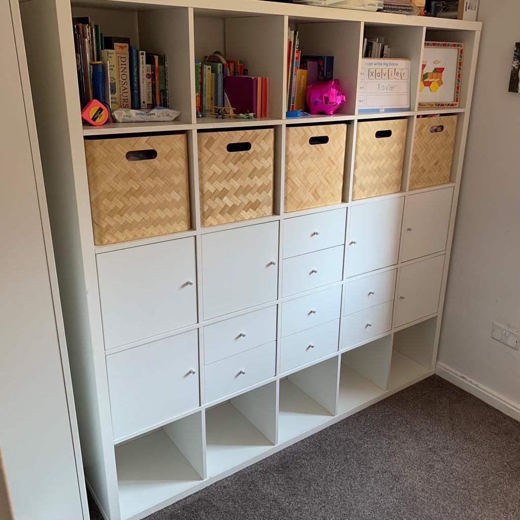 IKEA Kallax Shelving Unit in SW2 London for £100.00 for sale Shpock
