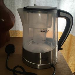 Brita filter kettle
In good used condition 
I have descaled it
Needs new water filter