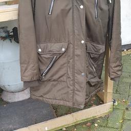 Woman's coat size 10 Good condition