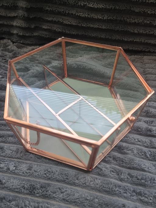 Buy & Sell East London Blackwall - East London - Photos for Rose Gold Glass Box Jewelry Trinket Box