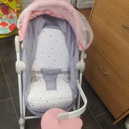 A cot, cradle, bouncer, rocker and chair in one

Functions may be changed in seconds

The bouncer may be rocked or set in a stable position

3 adjustable angle position of the seat: sitting, reclining and lying

Easy folding and unfolding, comfortable during transport

Large protective hood
