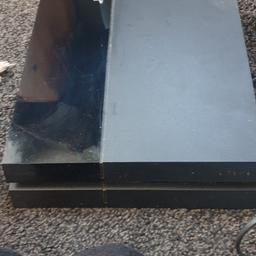 ps4 fully working, selling due to having new ps5. comes with cable and control pad 