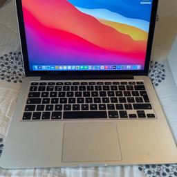 13"MacBook Pro Retina
FAST 2.7GHZ
Intel Iris HD 6100 Integrated Graphics
8 GB RAM
128 GB SSD
2015 model A1502
NEWEST macOS Big Sur
With normal battery health
Comes with original box and with original charger and extension.
Protective Speck shell used since new.
In v good condition as you see in the pictures. The spot front left that you see is a small dot of glue, accidentally dropped, which I don’t know how to remove. It is small and clear and doesn’t affect the machine in any way whatsoever