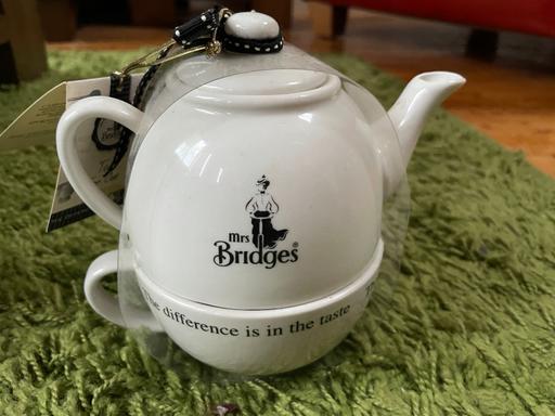 Buy & Sell Leicestershire Leicester - Photos for Teapot and cup Mrs Bridges - brand new