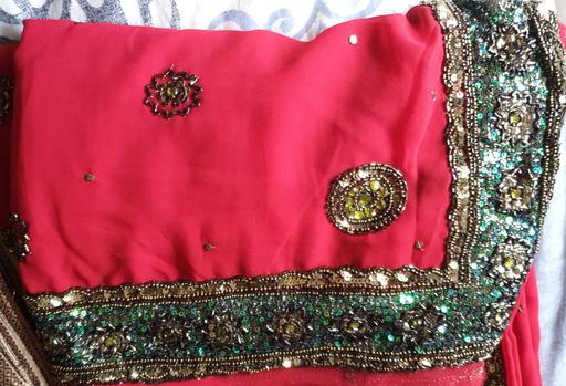 Buy & Sell West Midlands Birmingham - Photos for Stunning Red Saree