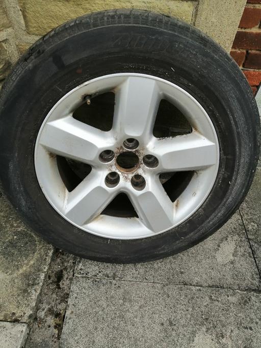 Vehicles West Yorkshire Bradford - Photos for Toyota Rav4 Alloy Wheel