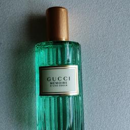 Gucci Mémoire, Parfüm, ca 5x gesprüht, nicht ganz voll