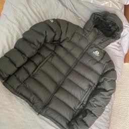 Fresh condition barely worn medium size will swap for same coat large grey