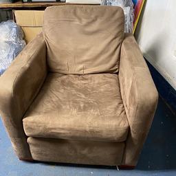 Brown suede armchair which is very comfortable. Try before you buy !
83cm wide, 90cm high, 94cm deep