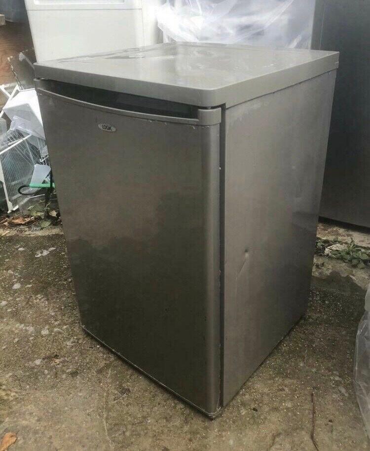 LOGIC FREEZERGOOD CONDITIONDELIVERY AV in CR0 London for £75.00 for