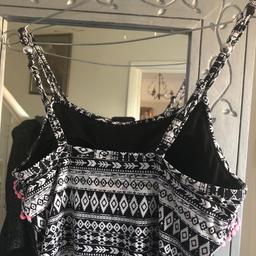 Black and white swimming costume with adjustable straps and padded bra top new never worn size 10 £5 collection Elm Park
