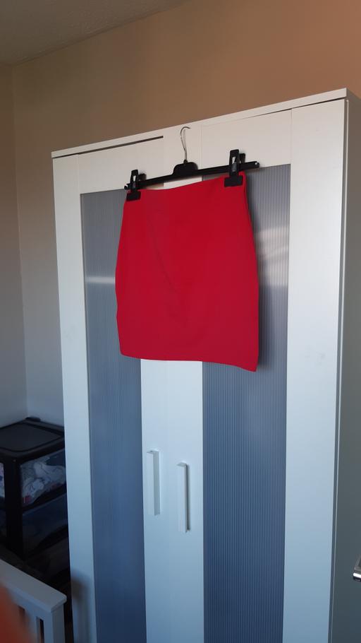 Buy & Sell West Midlands Sandwell - Photos for Uk10 H&M ladies pink skirt