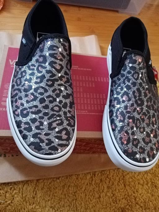 Buy & Sell South East London Catford - South East London - Photos for Vans asher platform size 6 NEW