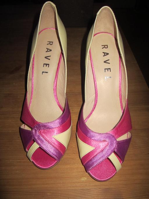 Buy & Sell West London Chiswick - West London - Photos for RAVEL HIGH HEELS