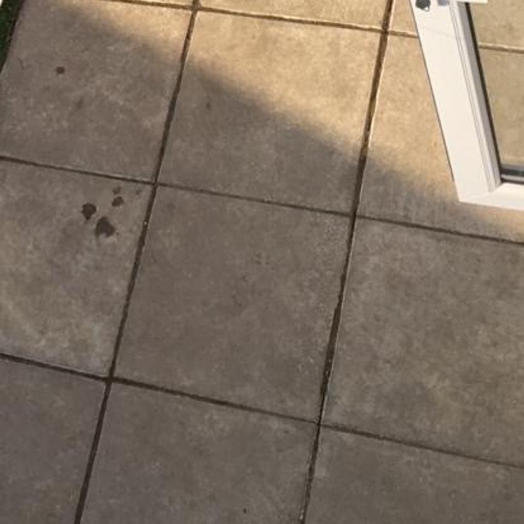 Paving slabs in WF1 Wakefield für £ 10,00 zum Verkauf Shpock AT