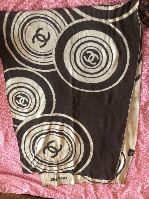 Buy & Sell East London Cann Hall - East London - Photos for Chanel Scarf/shawl/stole