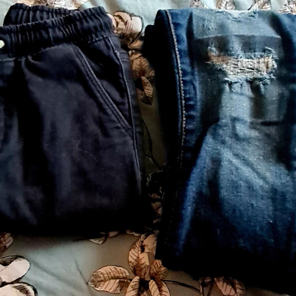 2 pairs boys jeans size 5
1 jeans with rip look
1 soft material with elastic waist
both good condition