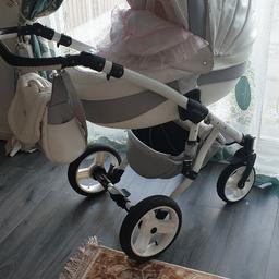 Baby pram my douther Ben in it just few times  it's comes with the toddler seat with all the accessories rain cover the footmuff's
The changing bag curtains for the babay from flies is more things it's comes with can deliver wit small deposit or cash on collection from my home pick up is kirby