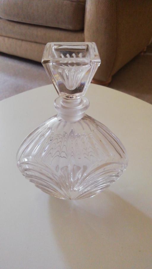 Buy & Sell Nottinghamshire Ashfield - Photos for Crystal perfume Decanter