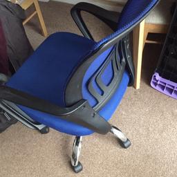 Office chair with wheels no longer used  brought from new used for a few weeks from a pet free and smoke free house collection only