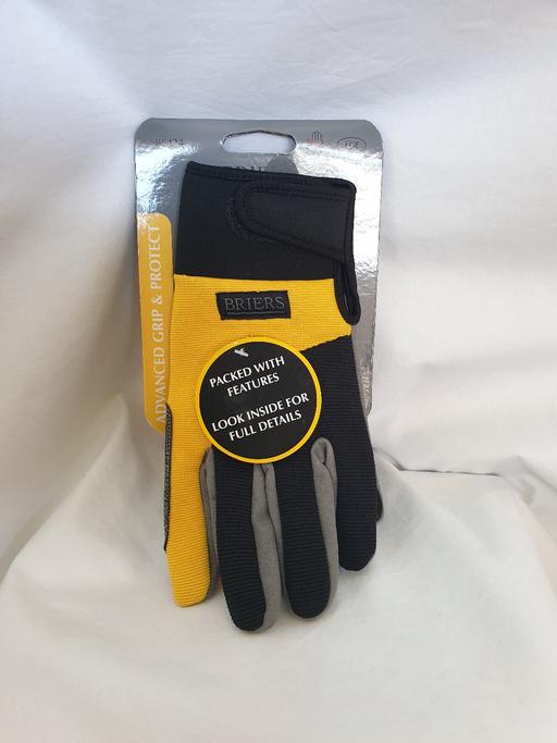 Buy & Sell Bedfordshire Bedford - Photos for New Garden & Pruning Gloves