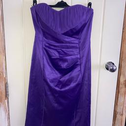 No longer wanted dress, Dress is an occasion dress, features a seal around the top of dress (to stay in position) strapless, Will be sent via 2nd class signed for post with Royal Mail, No refunds and no returns,