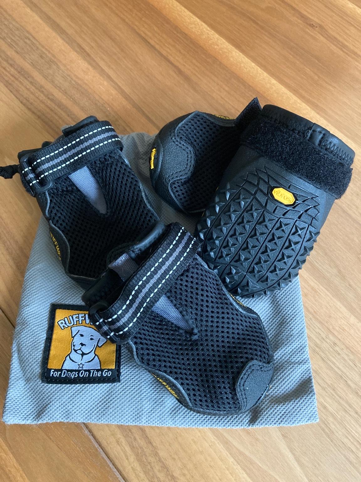 Ruffwear Hundeschuhe in 6830 Marktgemeinde Rankweil für 38,00 € zum