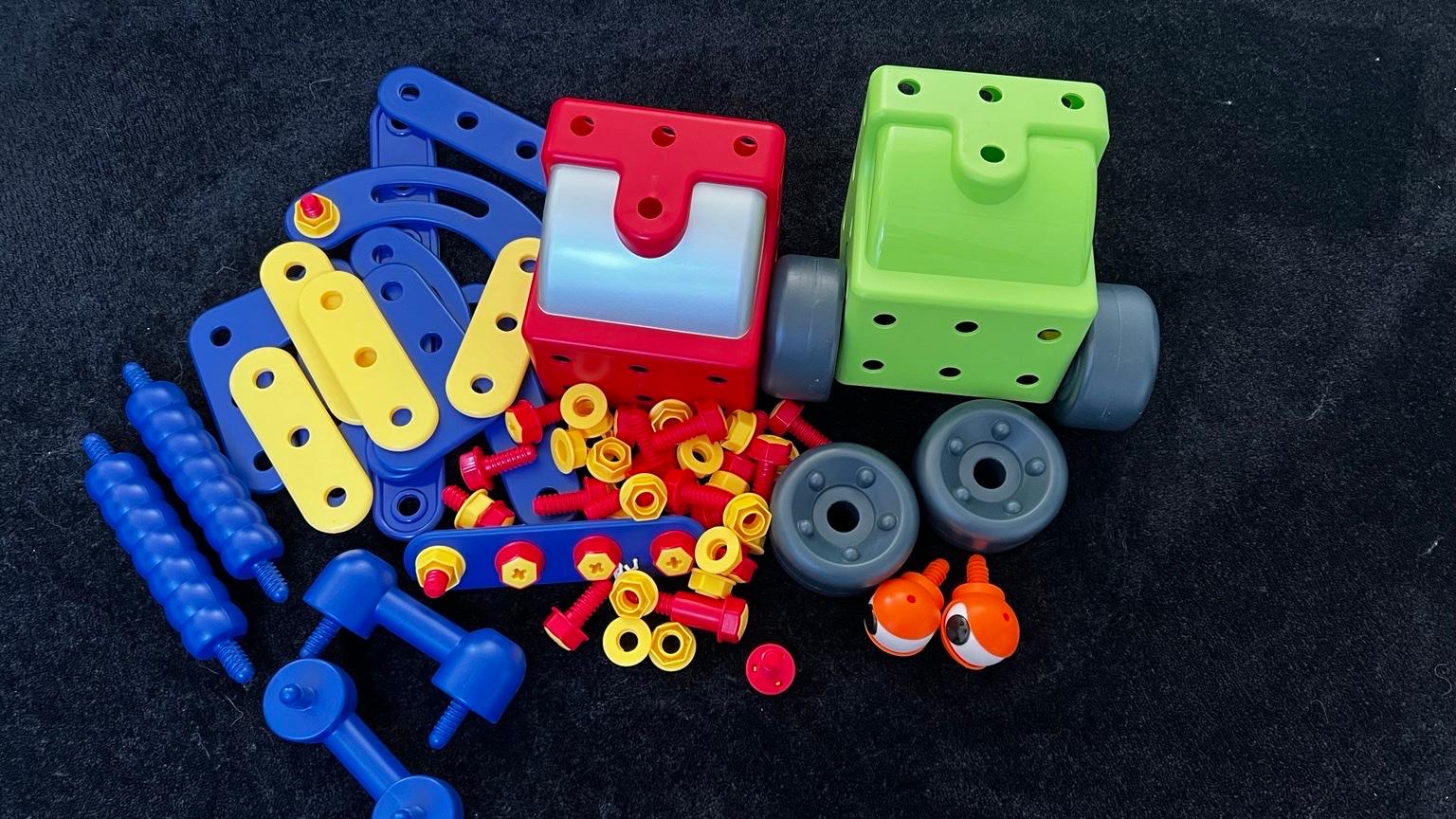 Early Learning Centre - Build it Kit in SS11 Basildon for £7.00 for ...