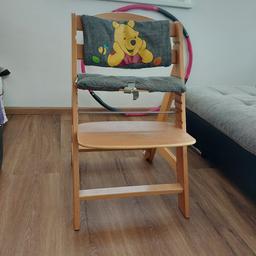 Verkaufe Baby- Kinderstuhl.
Leider fehlt ein Rad. (Siehe Bild)
Einfach Angebot machen.
Mit dabei ist noch ein Holz Tablet.