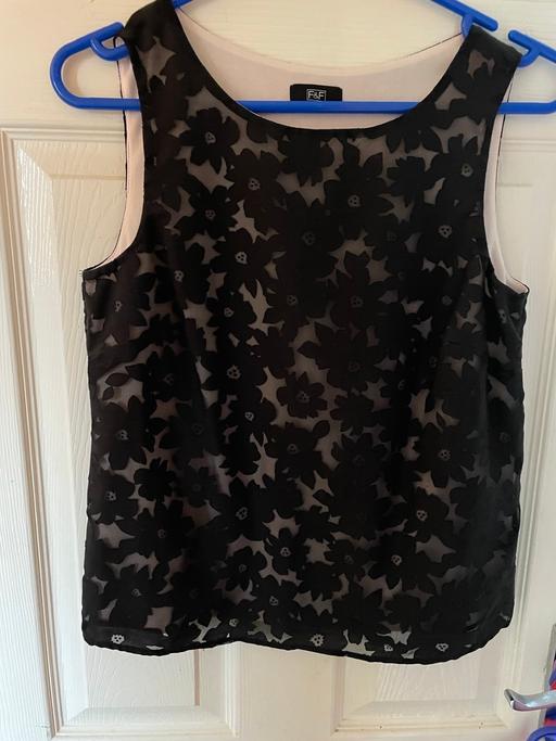 Buy & Sell Essex Chelmsford - Photos for Black floral print vest top size 8 from F&F