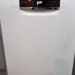 supersilence plus full size dishwasher
excellent condition only selling due to move with built in dishwasher
Model number SMS67MW01G/34
