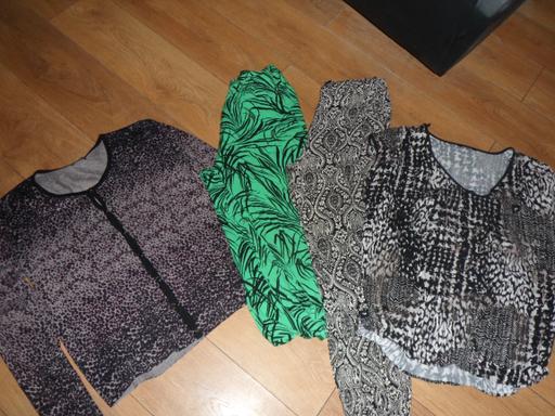 Buy & Sell Greater Manchester Manchester - Photos for 4 ITEMS OF LADIES CLOTHES 16