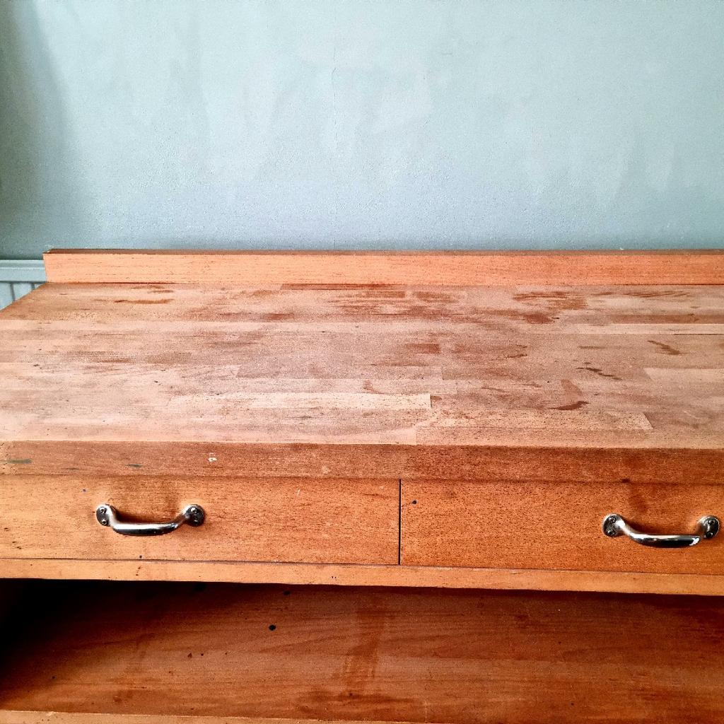 Habitat 'Olivia' Free Standing kitchen unit in CR7 London for £250.00