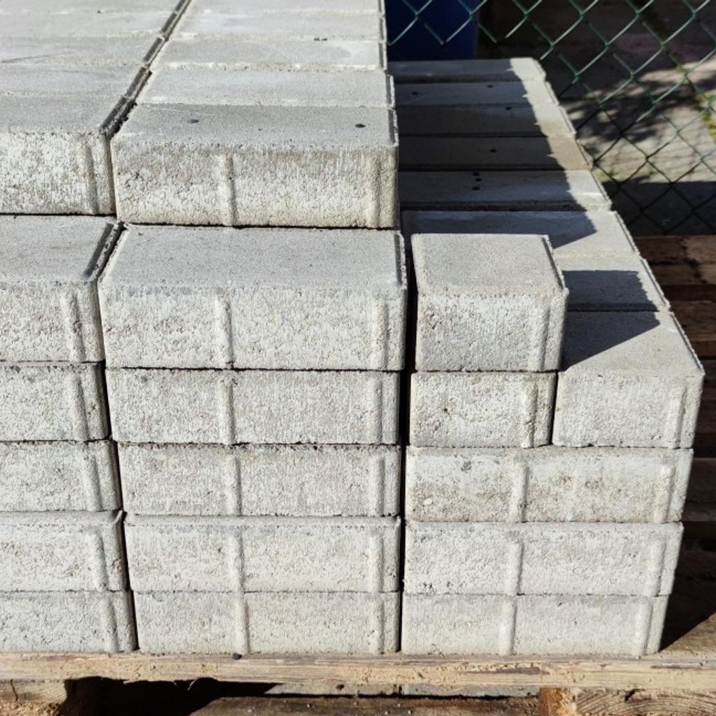 Pflastersteine 20x10x6 cm grau in 76684 Östringen für 20,00 € zum