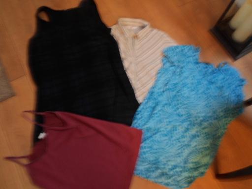 Buy & Sell Greater Manchester Manchester - Photos for 1 DRESS 3 TOPS 14