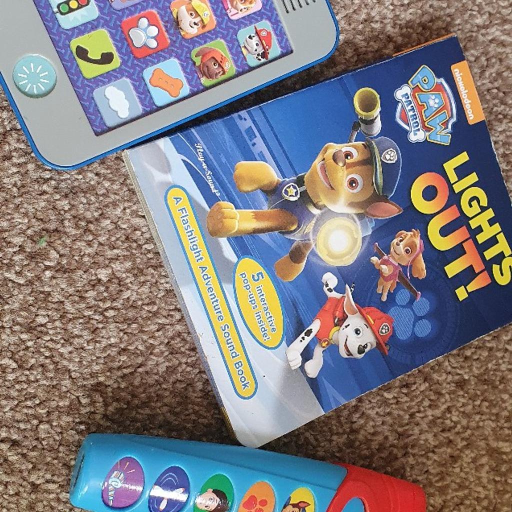 paw patrol lights out interactive book in B63 Dudley für £ 1,50 zum