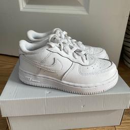 Worn few times 
Size UK 8.5 (toddler)

Can post with box