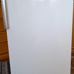 Kühlschrank/Gefrierschrank
Marke: Elektrabregenz
Maße: B 54 cm T 59 cm H 83 cm
Kann als Kühlschrank oder Gefrierschrank verwendet werden. Beleuchtung ist defekt!
NUR Selbstabholung möglich