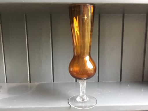 Buy & Sell Suffolk East Suffolk - Photos for Vintage Amber Glass Vase