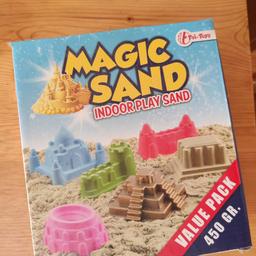 Indoor Play Sand mit 1 Form, pinker Sand