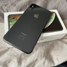 Verkaufe hier ein zwei Jahre altes iPhone XS Max mit 256GB in Space Gray inklusive Ladekabel (allerdings ohne Adapter).
Das iPhone befindet sich in einem super Zustand, es wurde immer mit Panzerglas Folie sowie Hülle verwendet. Zu dem iPhone gibt es eine Silikon Hülle und ein Leder case von Apple dazu.