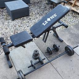 cast iron weights 4 x 5kg 4 x 2.5 kg 4 x 1.25 kg 6 x 0.5 kg barbell and dumbell bars been in garden so have got some surface rust