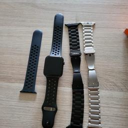 Verkaufe einen Apple Watch S 5 Nike +LTE
mit zusätzlich zwei stahlarmbänder