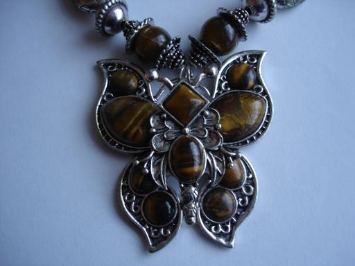 Buy & Sell West Midlands Wolverhampton - Photos for TIGER'S EYE BUTTERFLY NECKLACE