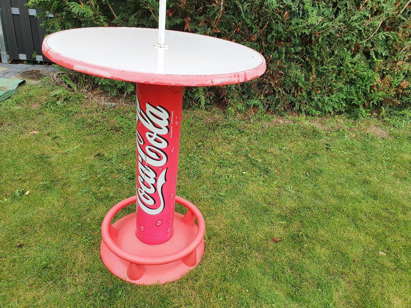 54+ Coca Cola Stehtisch, Verkaufe einen stehtisch von coca cola mit